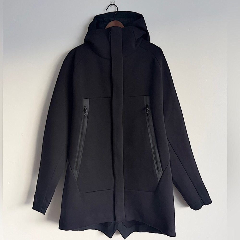 🔴SOLD🔴Nike tech fishtail coat